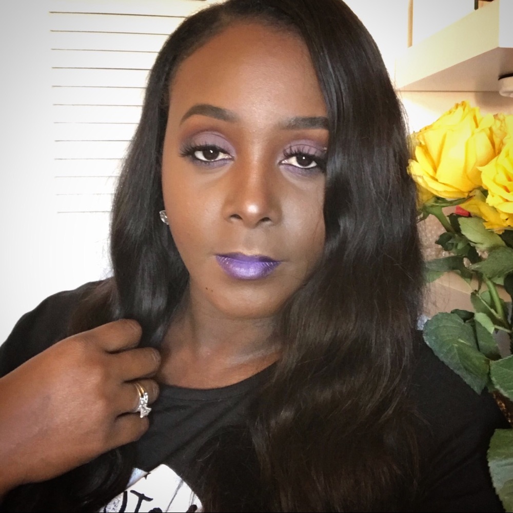 Meet your Posher, Valerie